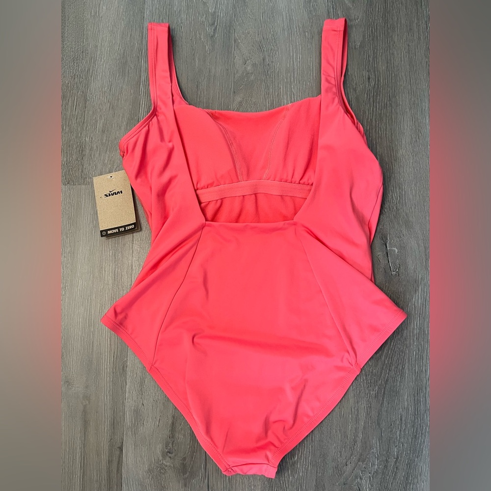 Nike Women's Pink Swimsuit NWT - Picture 6 of 11